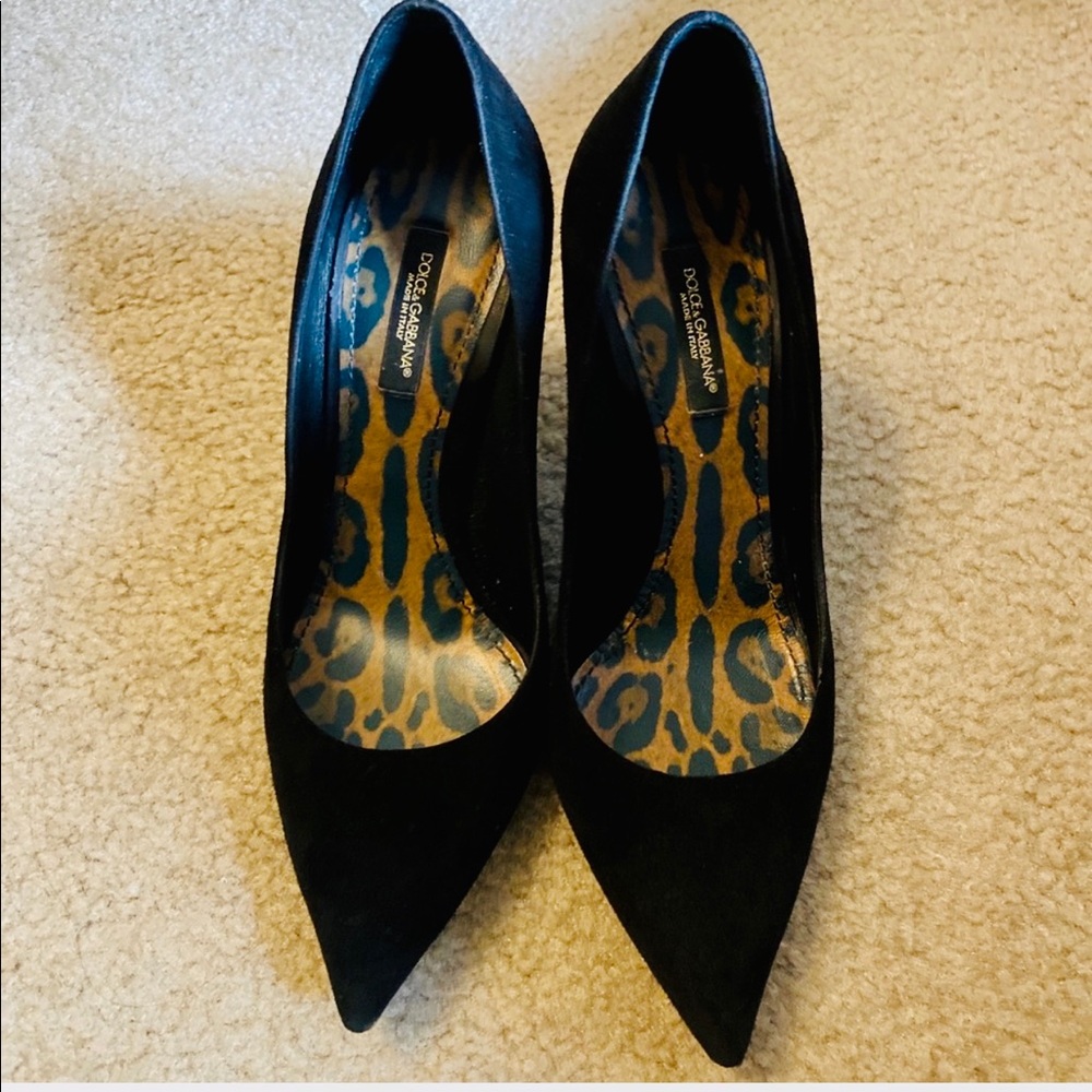 Dolce&Gabbana heels.